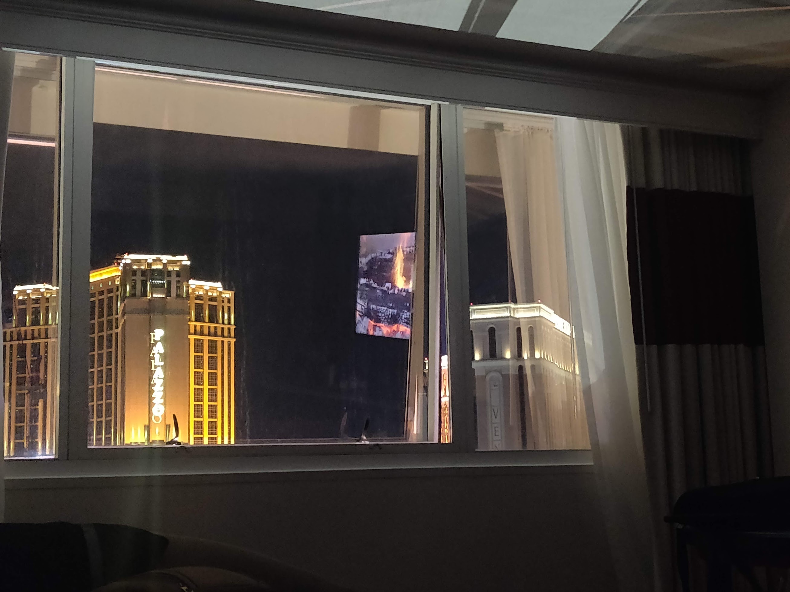 Venetian and Palazzo laughing at me for going to bed so early